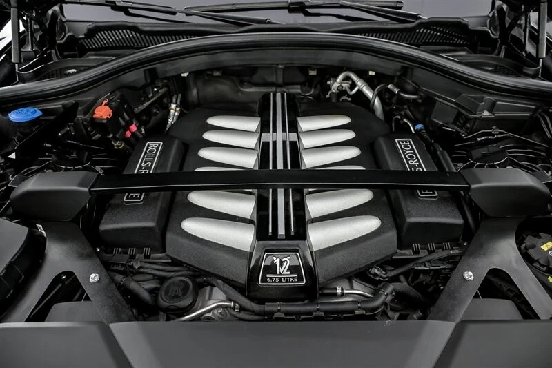 2019 Rolls-Royce Cullinan - Image 17 of 21