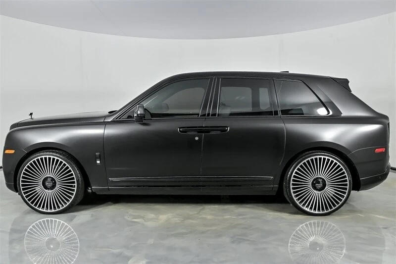 2019 Rolls-Royce Cullinan - Image 8 of 21