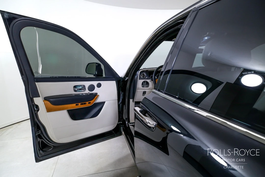 2019 Rolls-Royce Cullinan - Image 11 of 12