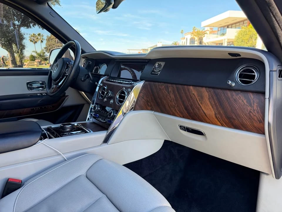 2019 Rolls-Royce Cullinan - Image 12 of 19