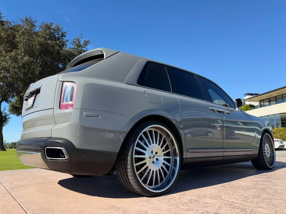 2019 Rolls-Royce Cullinan - Image 9 of 19