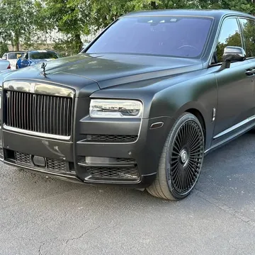 2019 Rolls-Royce Cullinan Sport Utility 4D