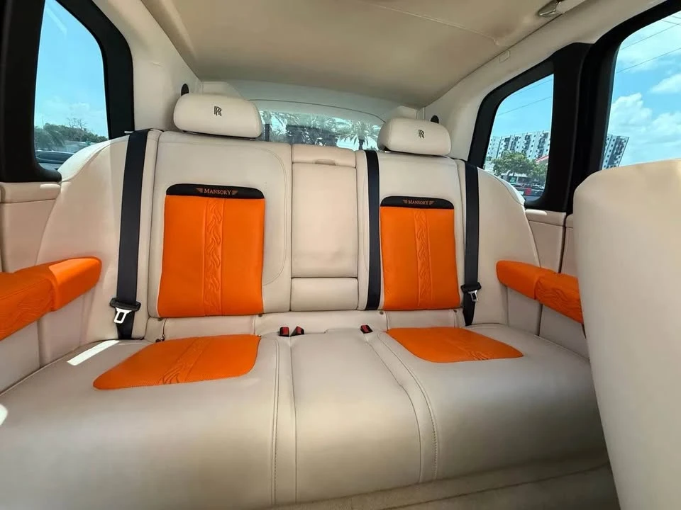 2019 Rolls-Royce Cullinan - Image 15 of 17