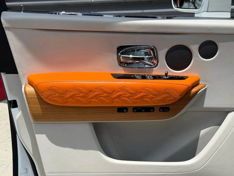 2019 Rolls-Royce Cullinan - Image 14 of 17