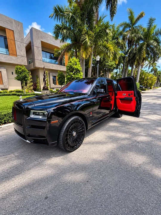 2019 Rolls-Royce Cullinan - Image 2 of 20