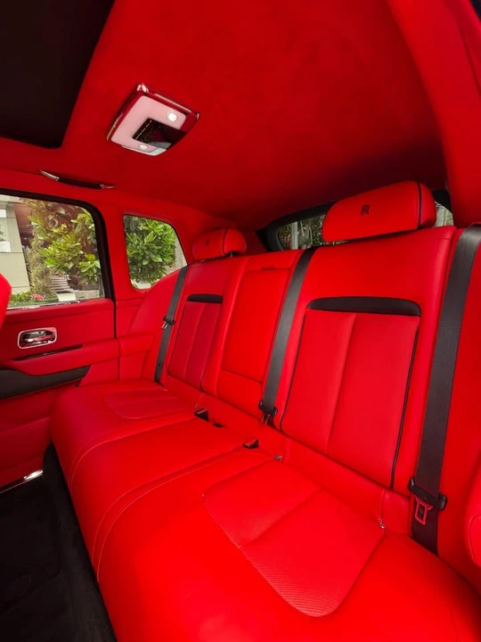 2019 Rolls-Royce Cullinan - Image 13 of 20