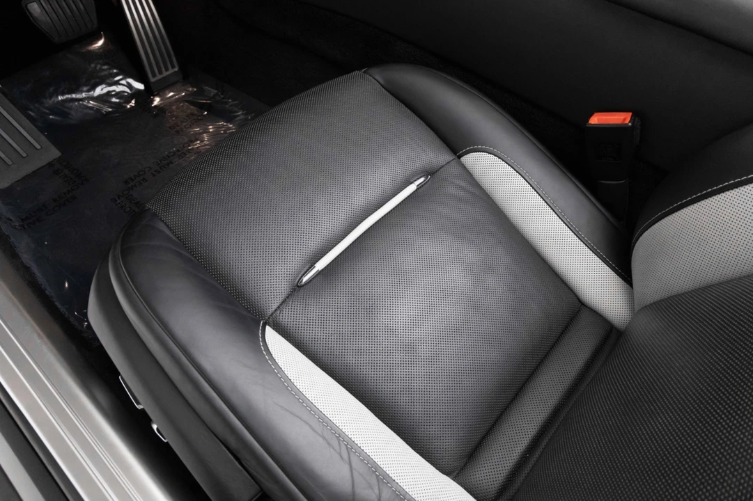2019 Rolls-Royce Dawn - Image 26 of 31