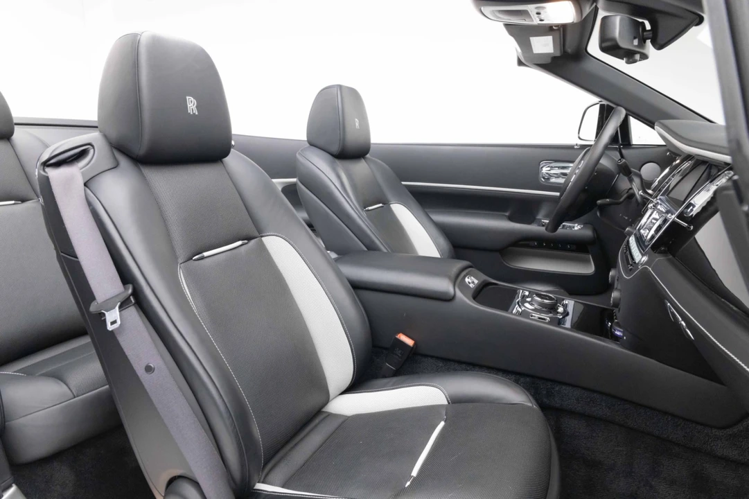 2019 Rolls-Royce Dawn - Image 4 of 31