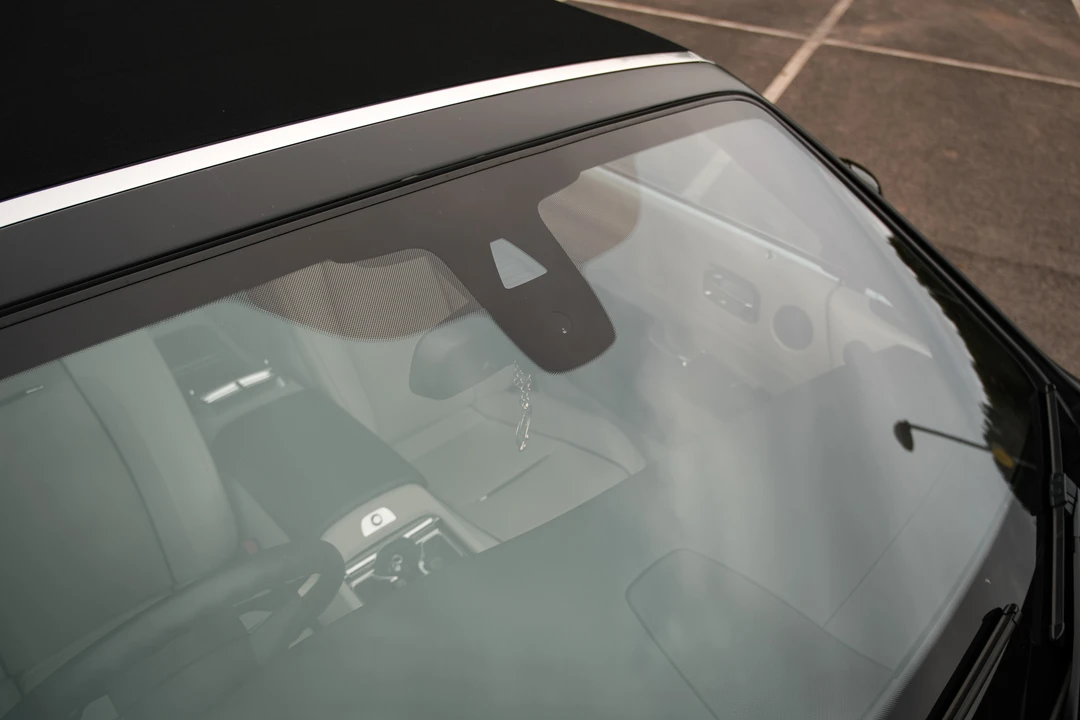 2019 Rolls-Royce Dawn - Image 14 of 31