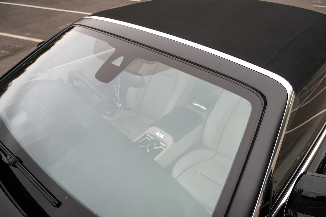 2019 Rolls-Royce Dawn - Image 16 of 31