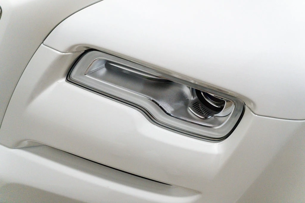 2019 Rolls-Royce Dawn - Image 8 of 24