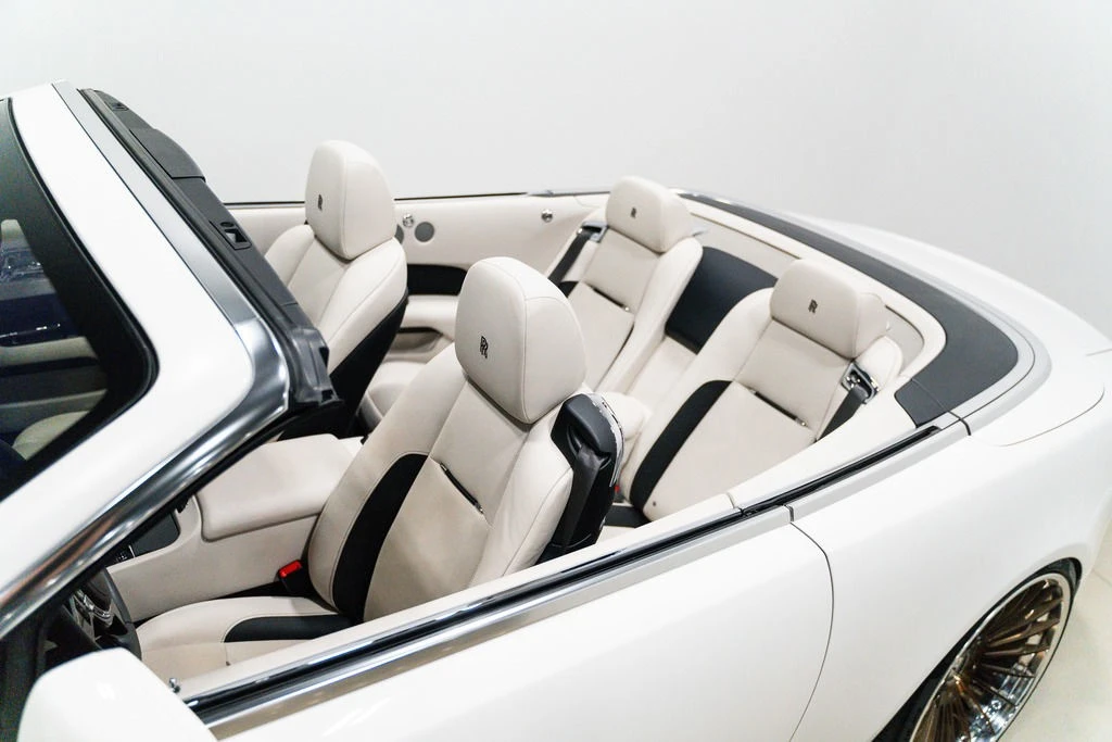 2019 Rolls-Royce Dawn - Image 4 of 24