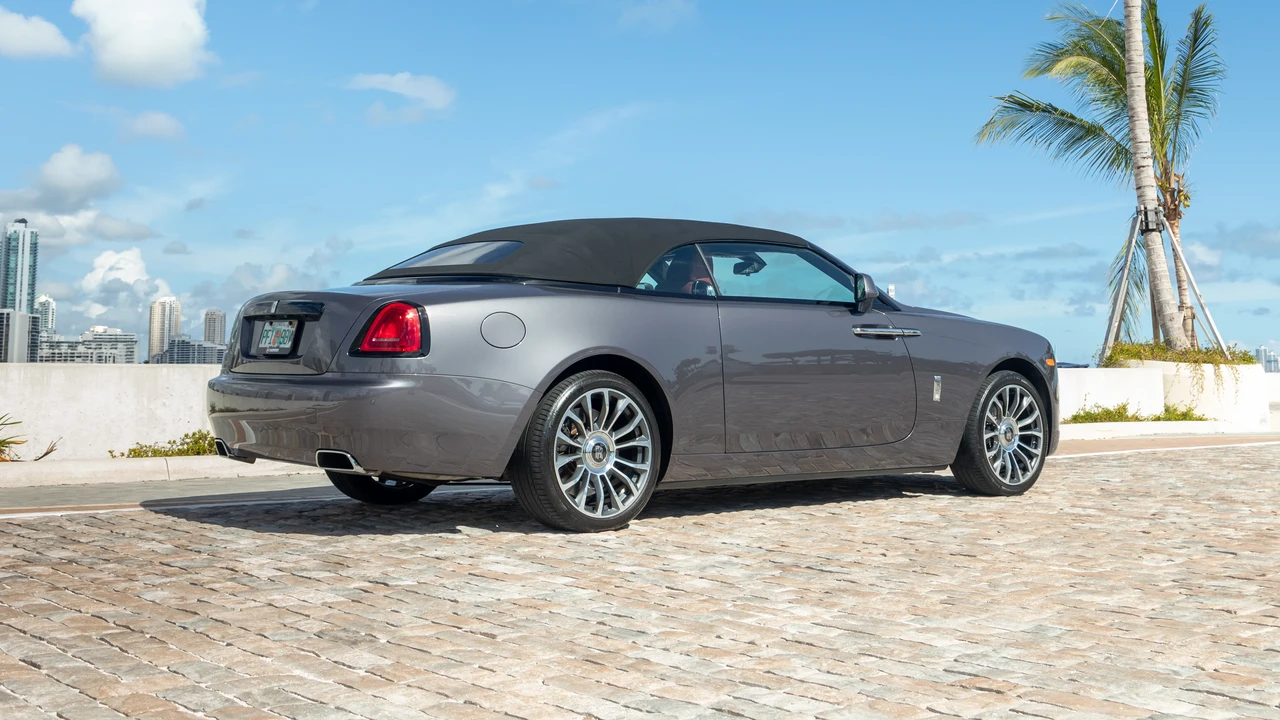 2019 Rolls-Royce Dawn - Image 16 of 31