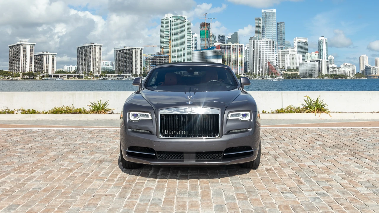 2019 Rolls-Royce Dawn - Image 13 of 31
