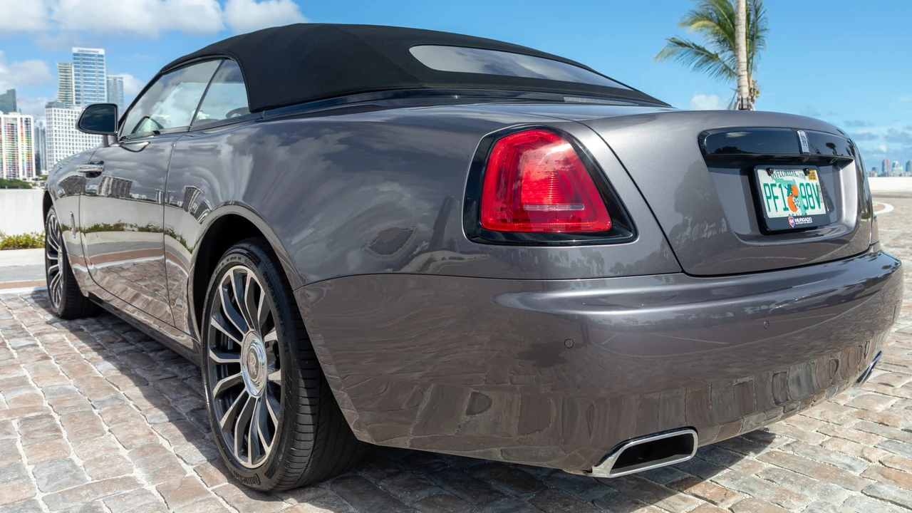 2019 Rolls-Royce Dawn - Image 22 of 31