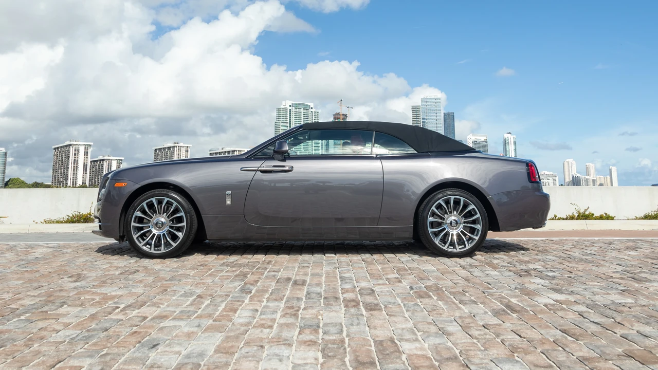 2019 Rolls-Royce Dawn - Image 19 of 31