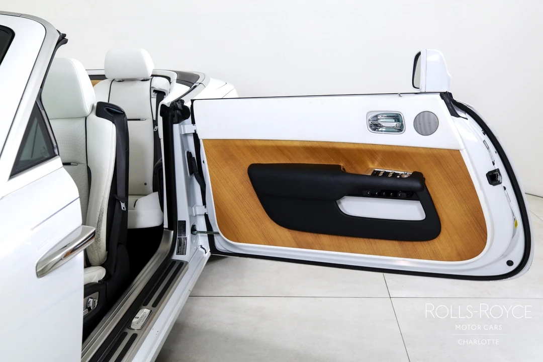 2019 Rolls-Royce Dawn - Image 12 of 12