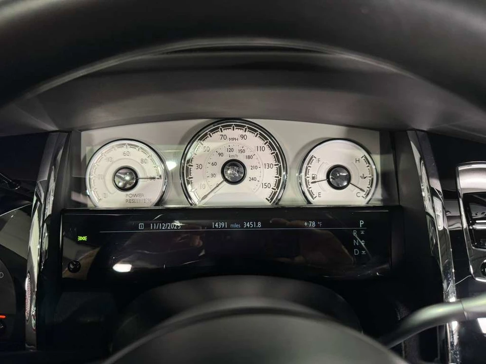 2019 Rolls-Royce Dawn - Image 23 of 31