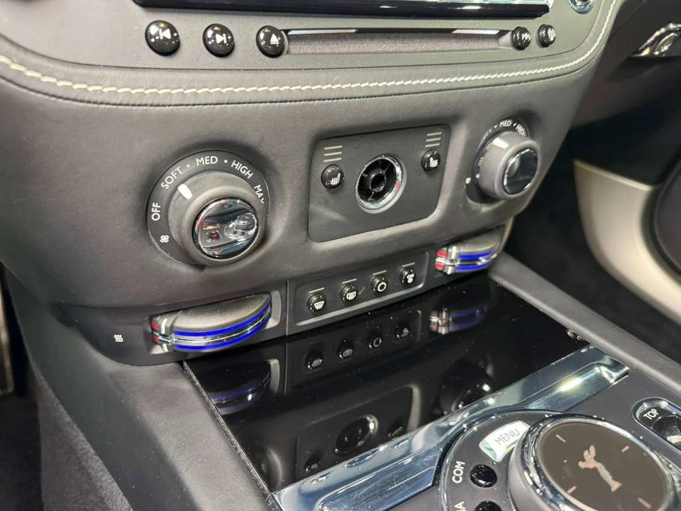 2019 Rolls-Royce Dawn - Image 29 of 31
