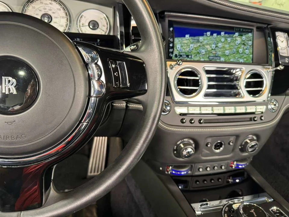 2019 Rolls-Royce Dawn - Image 26 of 31