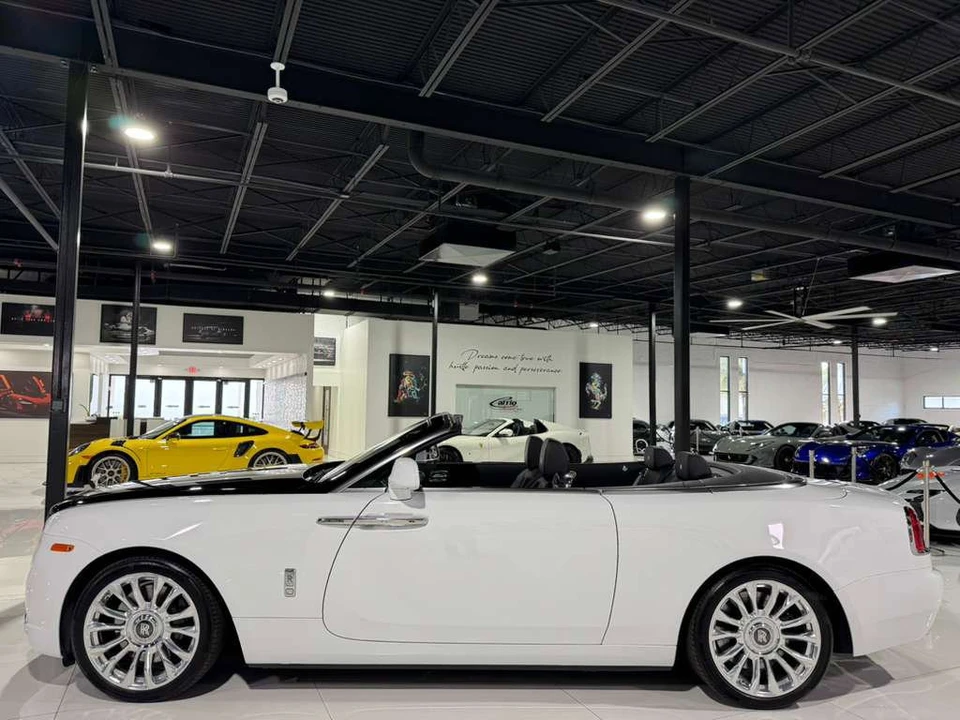 2019 Rolls-Royce Dawn - Image 4 of 12