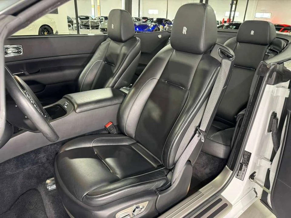 2019 Rolls-Royce Dawn - Image 18 of 21