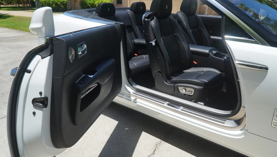 2019 Rolls-Royce Dawn - Image 31 of 31