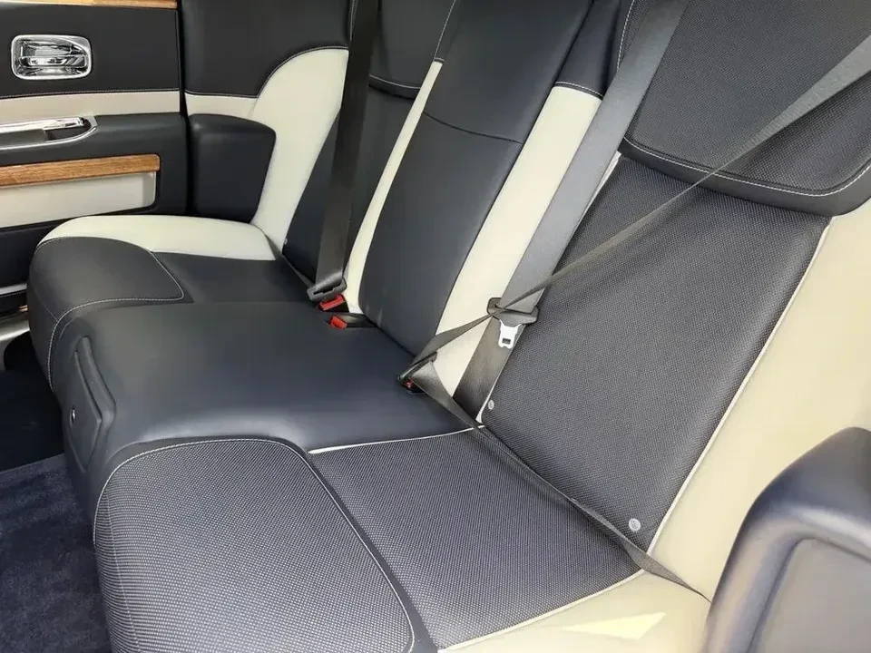 2019 Rolls-Royce Ghost 1st Gen - Image 14 of 16
