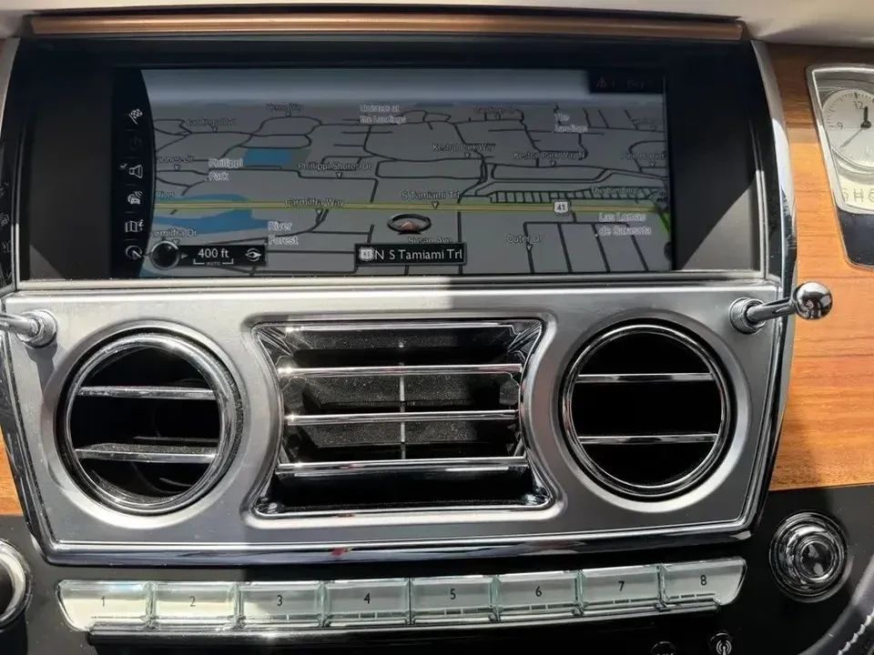 2019 Rolls-Royce Ghost 1st Gen - Image 15 of 16