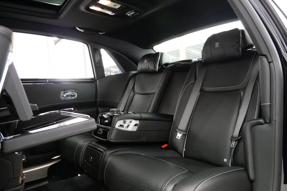 2019 Rolls-Royce Ghost 1st Gen - Image 11 of 14