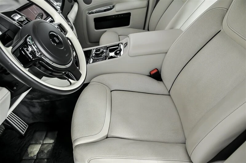 2019 Rolls-Royce Ghost 1st Gen - Image 21 of 21