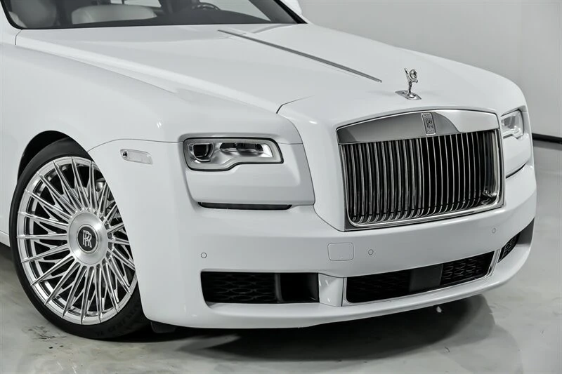 2019 Rolls-Royce Ghost 1st Gen - Image 3 of 21