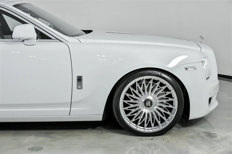 2019 Rolls-Royce Ghost 1st Gen - Image 15 of 21