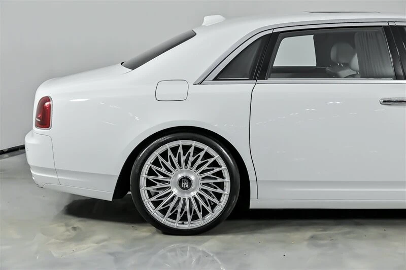 2019 Rolls-Royce Ghost 1st Gen - Image 13 of 21