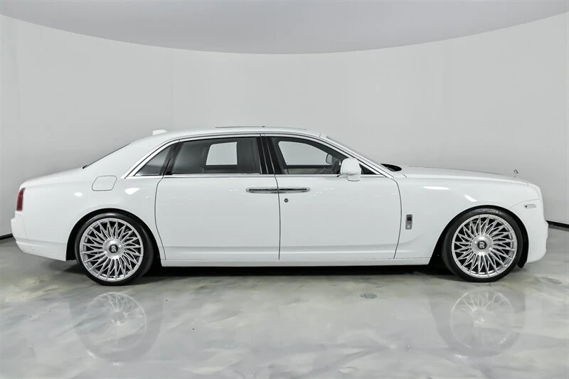 2019 Rolls-Royce Ghost 1st Gen - Image 14 of 21