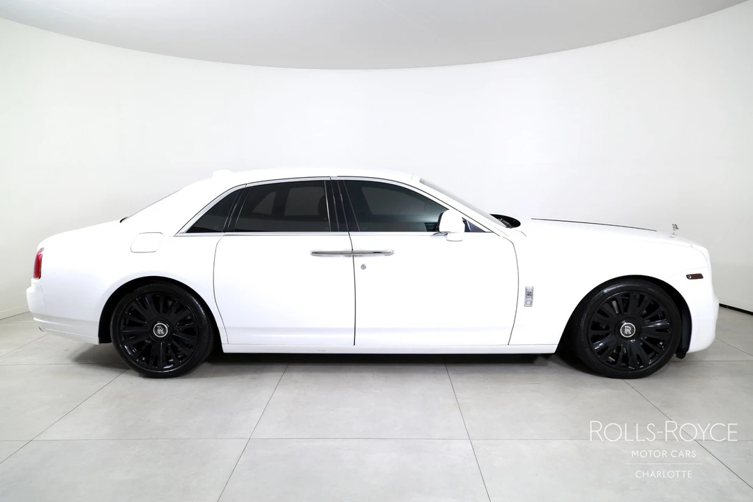 2019 Rolls-Royce Ghost 1st Gen - Image 10 of 31