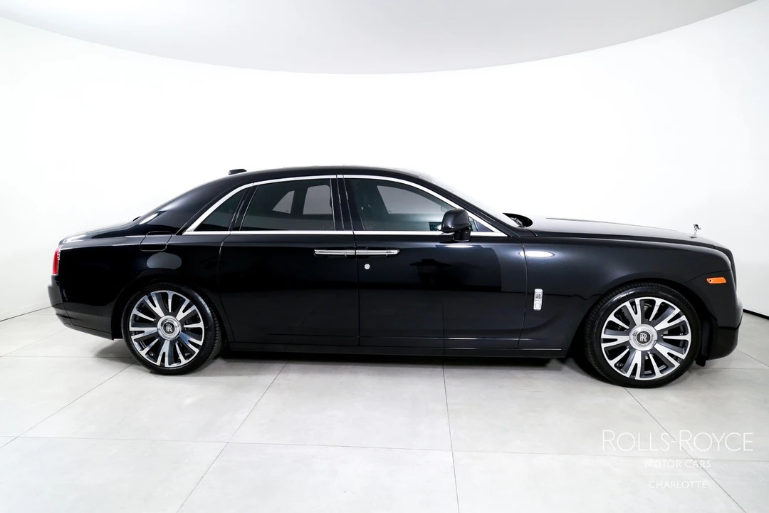 2019 Rolls-Royce Ghost 1st Gen - Image 10 of 12