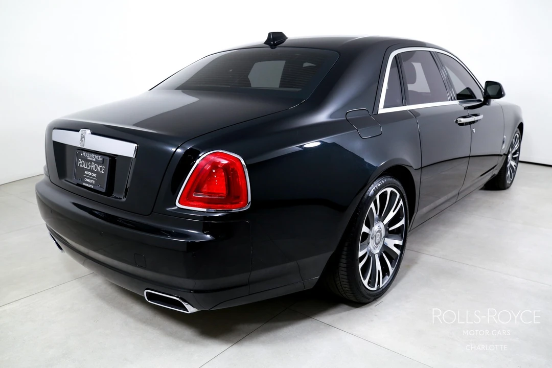 2019 Rolls-Royce Ghost 1st Gen - Image 2 of 12