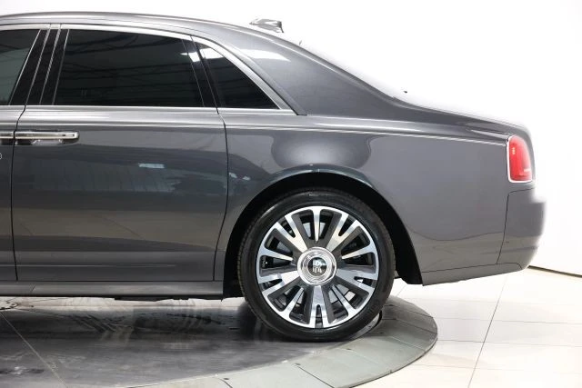 2019 Rolls-Royce Ghost 1st Gen - Image 10 of 21
