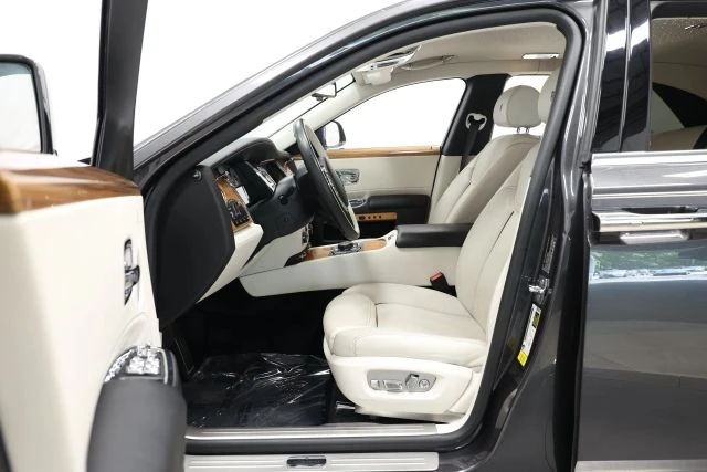 2019 Rolls-Royce Ghost 1st Gen - Image 17 of 21