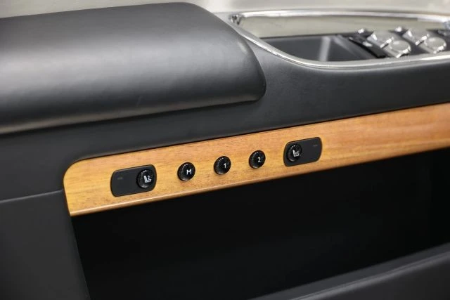 2019 Rolls-Royce Ghost 1st Gen - Image 14 of 21