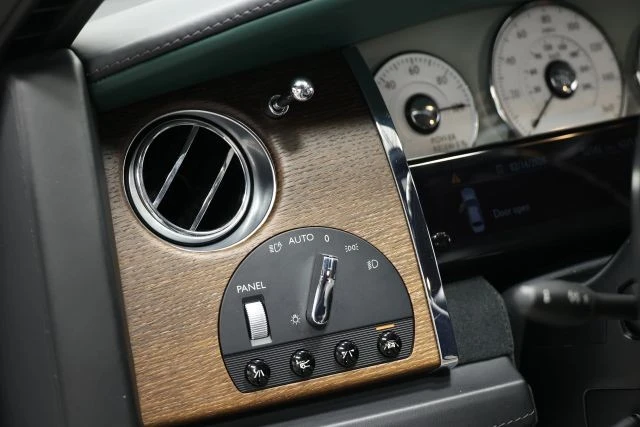 2019 Rolls-Royce Ghost 1st Gen - Image 31 of 31