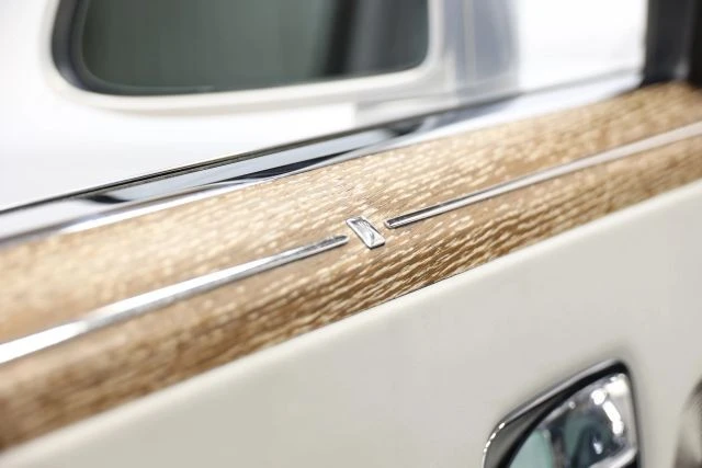 2019 Rolls-Royce Ghost 1st Gen - Image 16 of 31