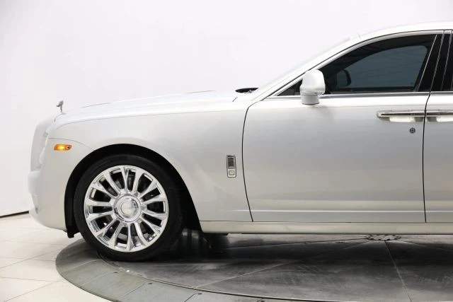 2019 Rolls-Royce Ghost 1st Gen - Image 11 of 21