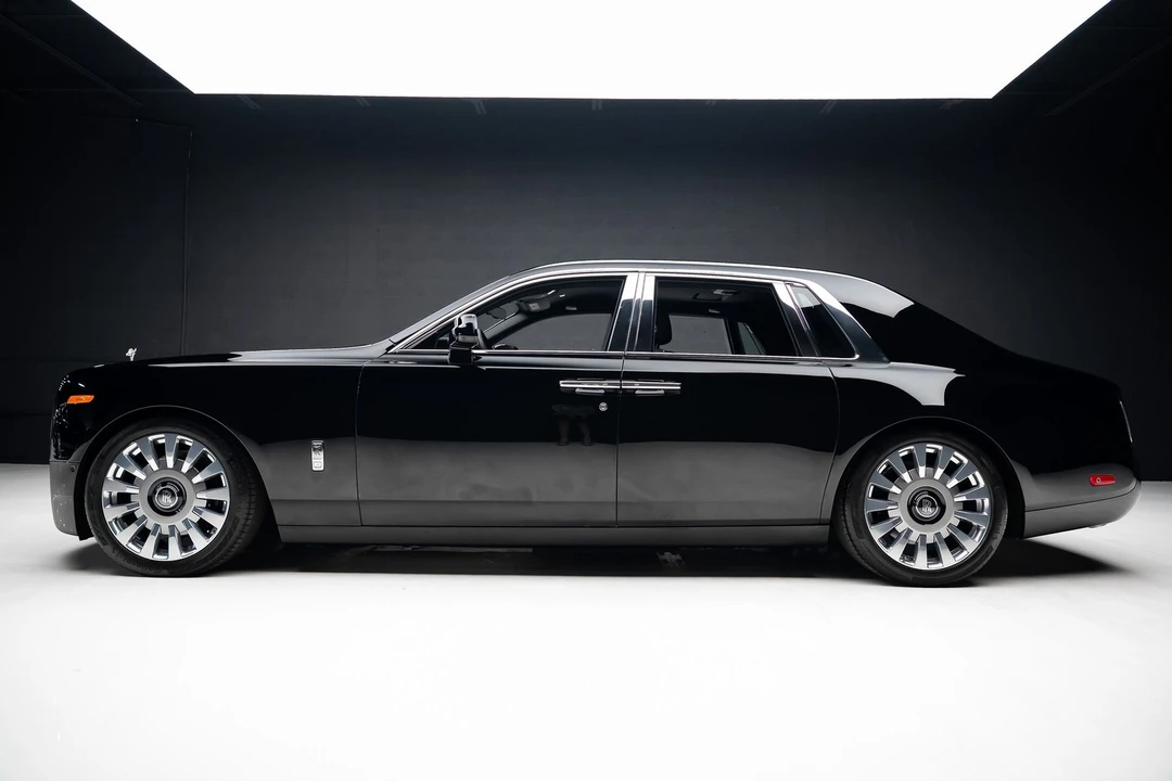 2019 Rolls-Royce Phantom VIII - Image 17 of 21