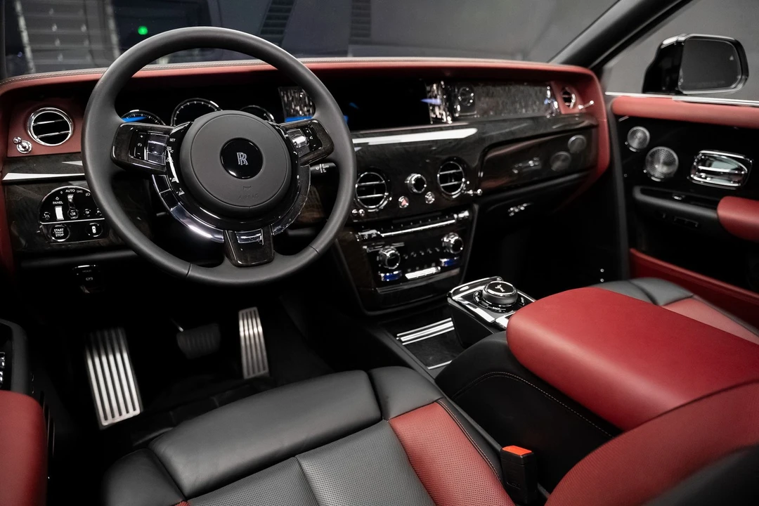 2019 Rolls-Royce Phantom VIII - Image 2 of 21