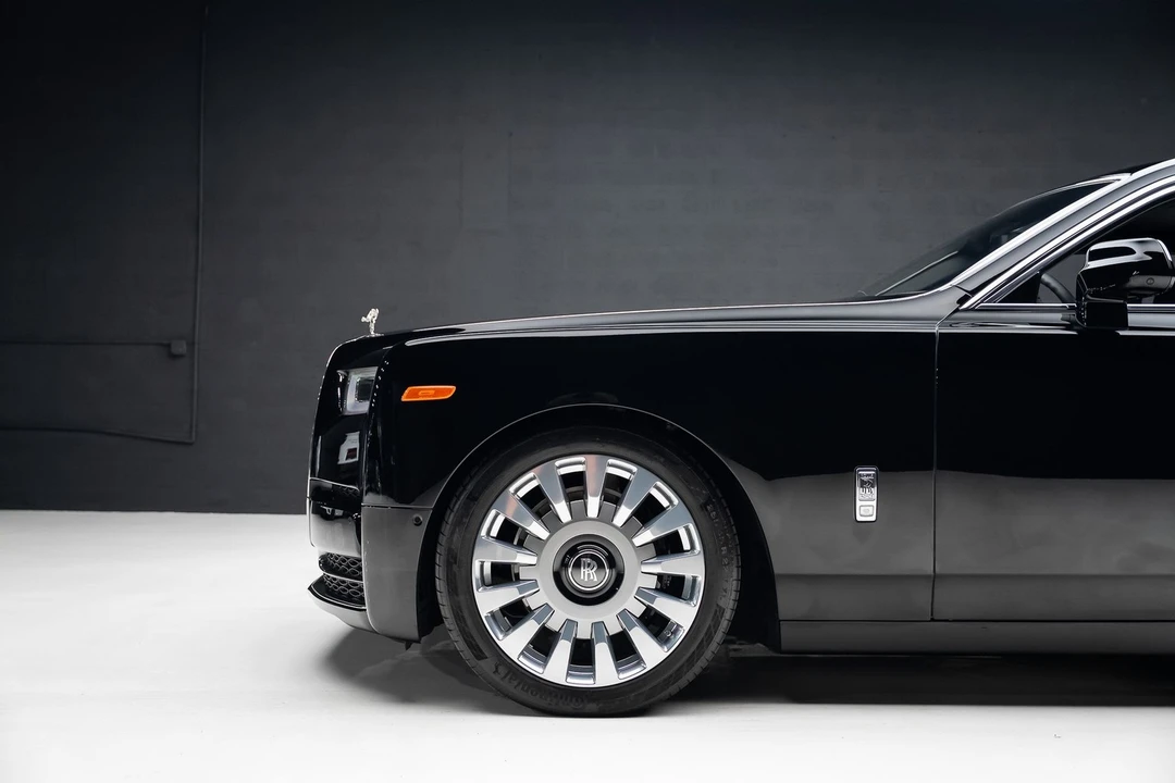 2019 Rolls-Royce Phantom VIII - Image 18 of 21