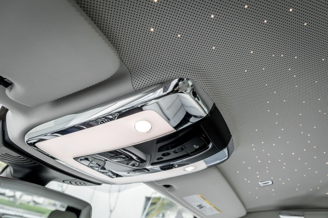 2019 Rolls-Royce Phantom VIII - Image 15 of 26