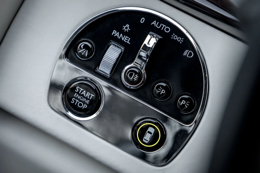 2019 Rolls-Royce Phantom VIII - Image 12 of 26
