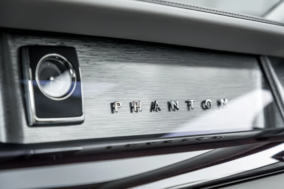 2019 Rolls-Royce Phantom VIII - Image 13 of 26